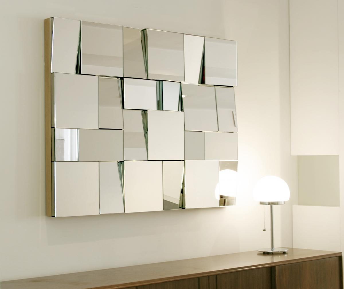 mirrors_on_the_wall