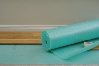 wood-flooring-underlay-fitting