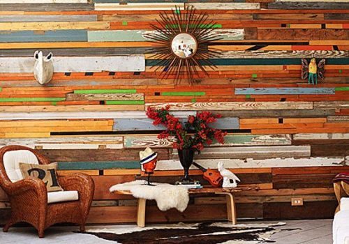 reclaimed-wood-flooring-on-the-wall