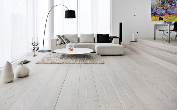 long-wood-flooring-planks