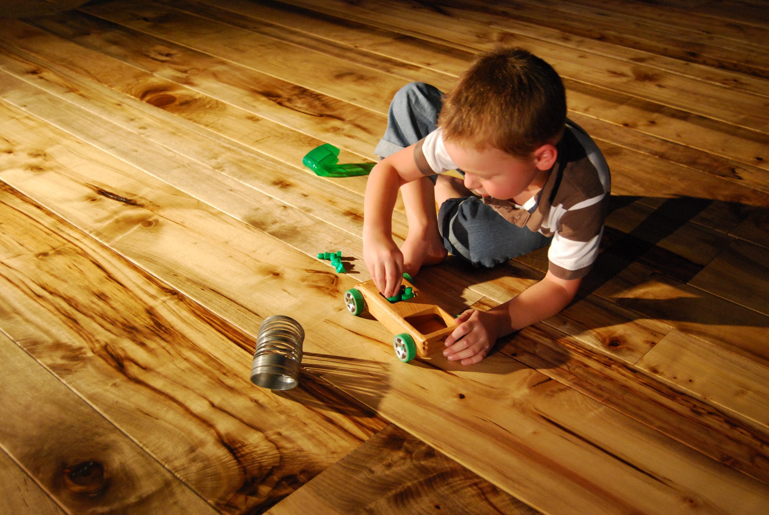 Flooring Options For Families With Kids|kids-playing-on-the-wooden-floor